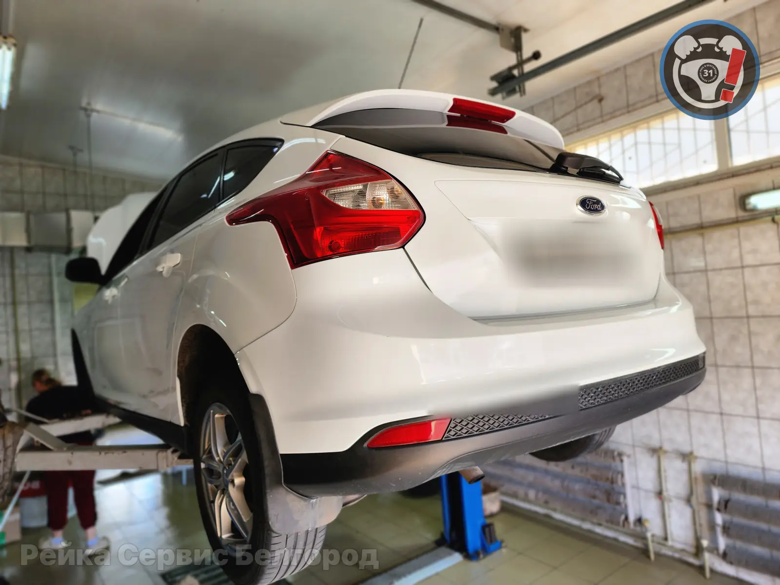 Процесс ремонта: Ford Focus 3 дорестайл стук и люфт руля: пример ремонта гидрорейки