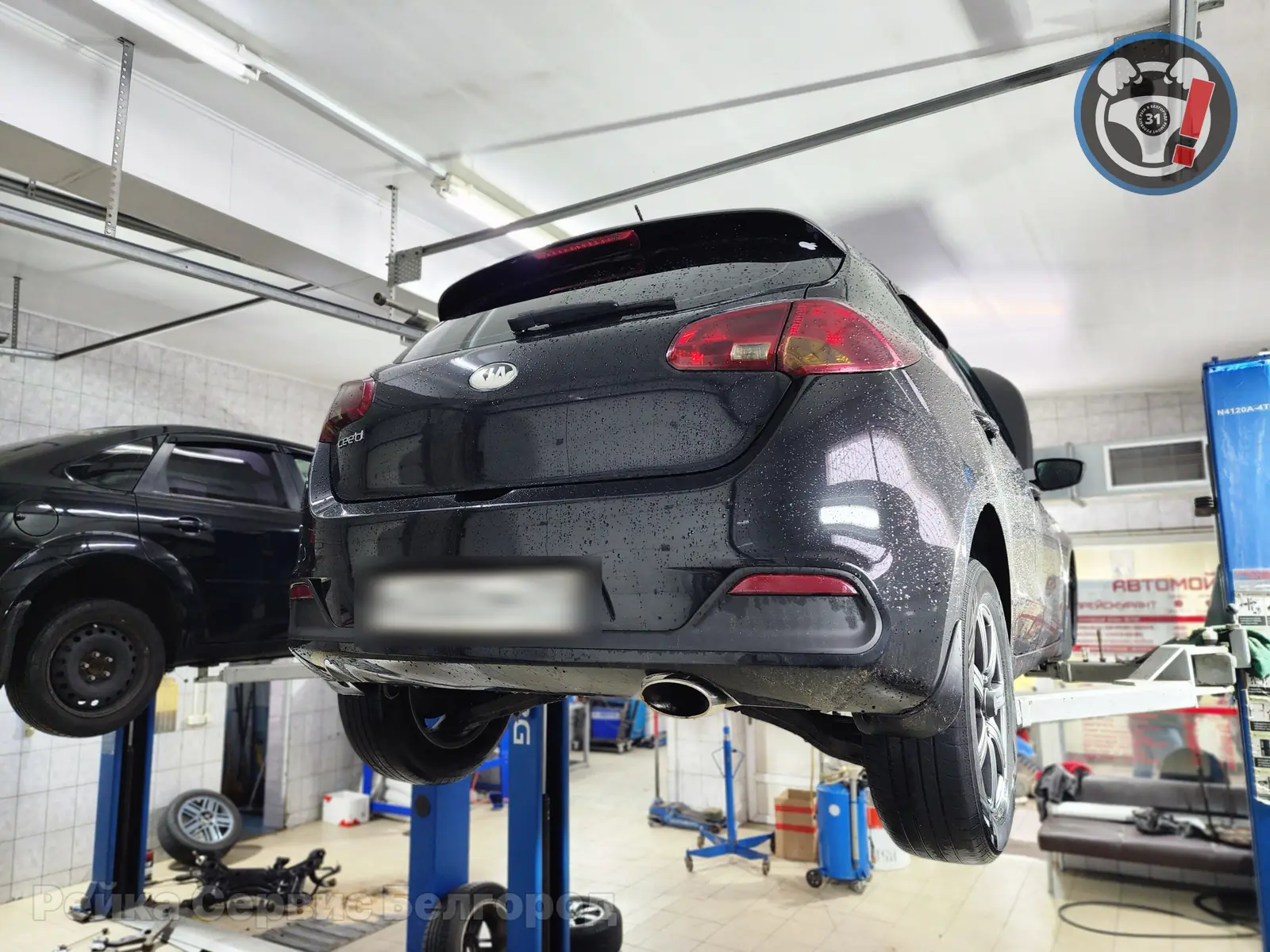 Kia Ceed стук справа и дребезг в ногах: ремонт рулевой рейки под ключ