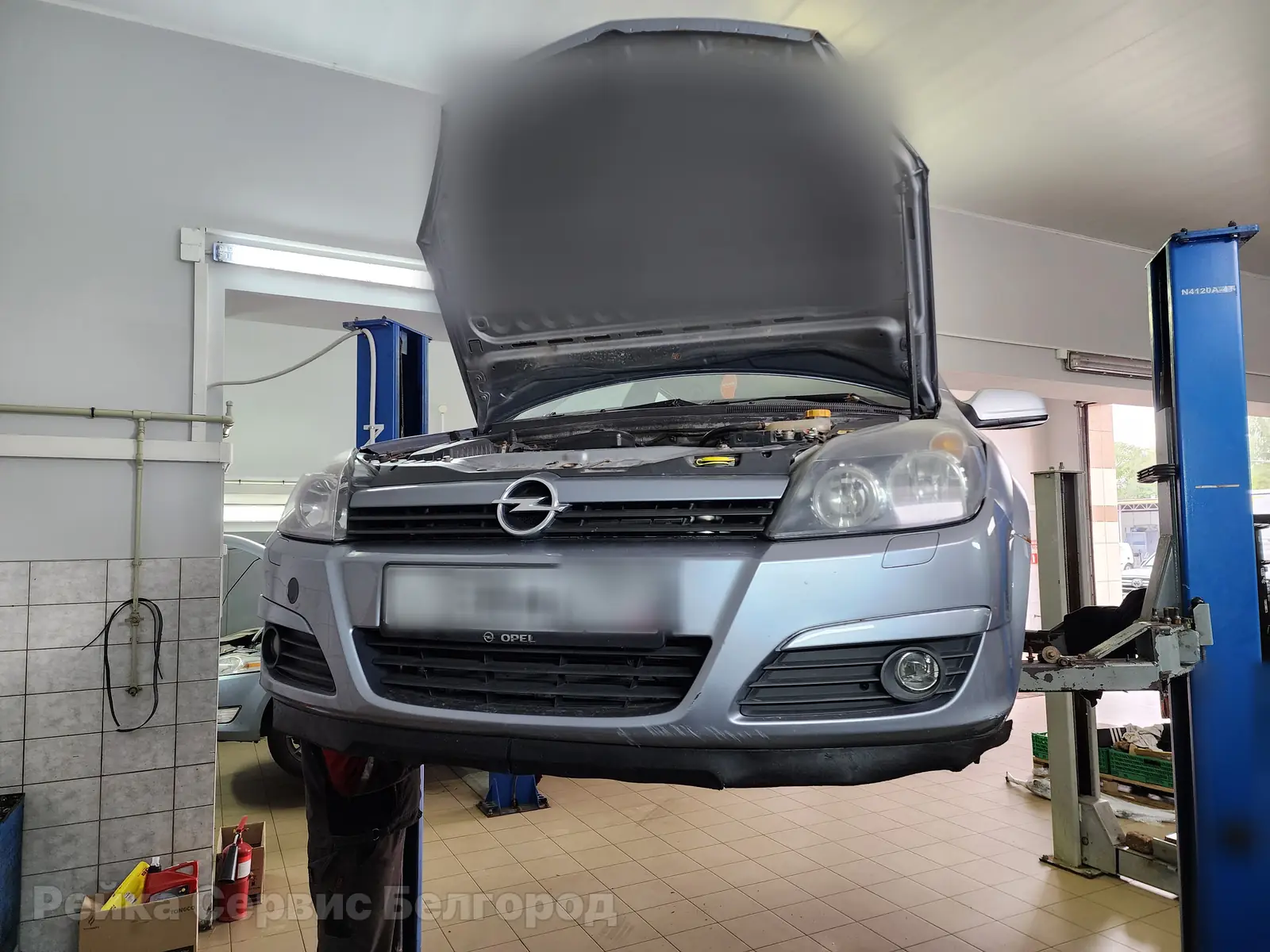 Opel Astra H уходит жидкость ЭГУР и гудит насос: замена рулевой рейки
